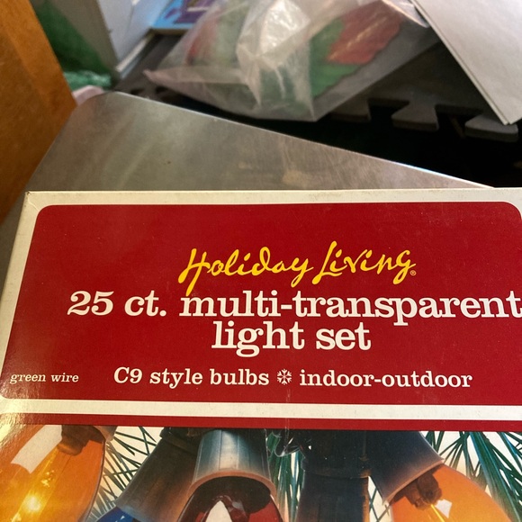 Holiday Living 25 ct multi transparent light set - Picture 2 of 6